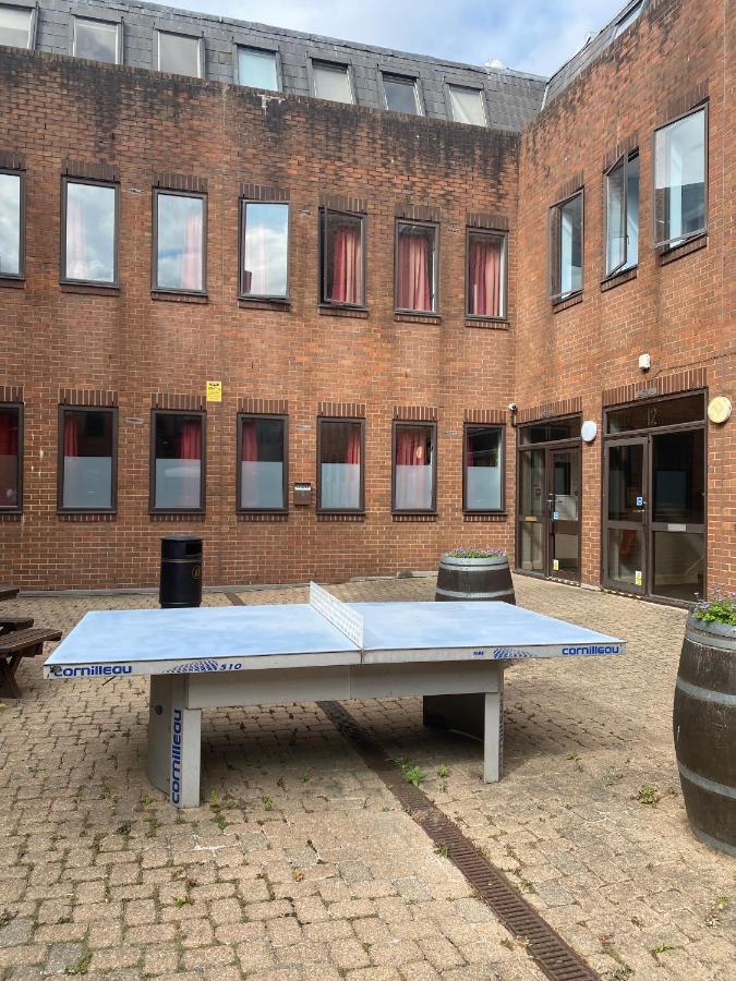 Charming Rooms For Students Only, Cricklewood Lane - Sk ลอนดอน ภายนอก รูปภาพ